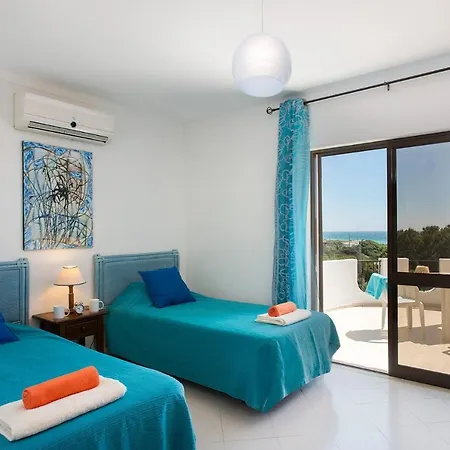 Gregorio By Βίλα