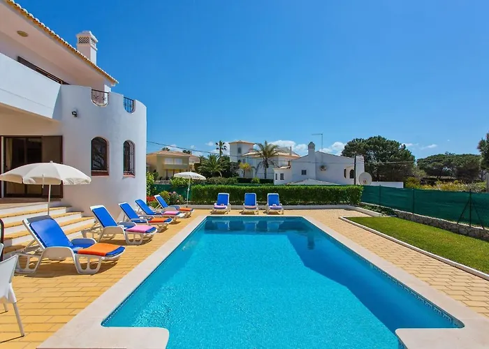 Villa Gregorio By *