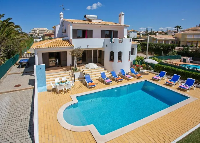 Gregorio By Villa *